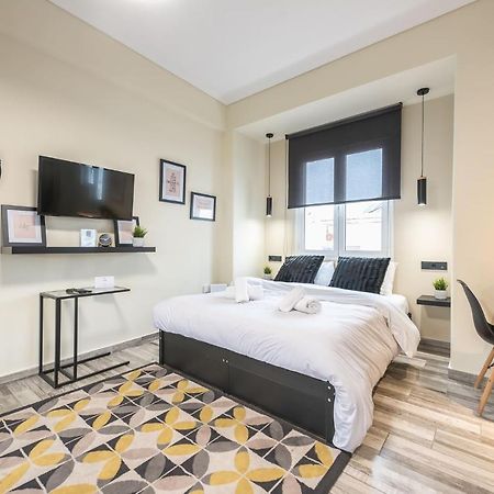 Апартаменты Petralona Stylish Penthouse Афины Экстерьер фото