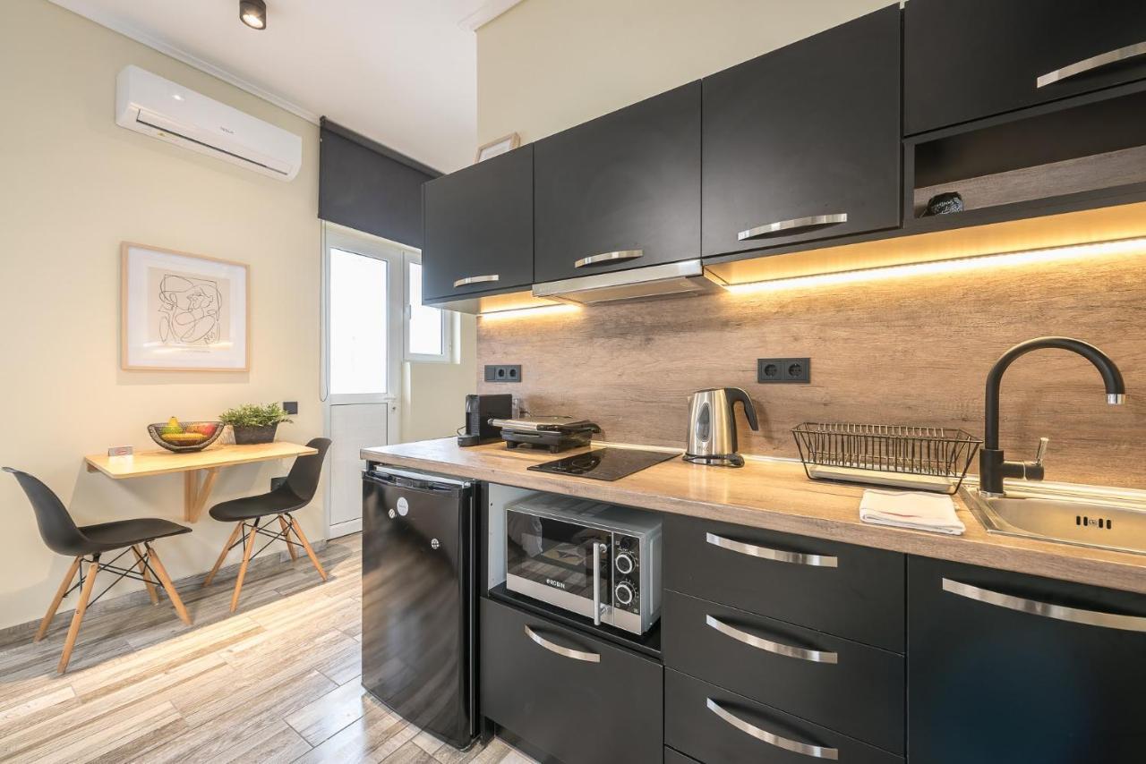 Апартаменты Petralona Stylish Penthouse Афины Экстерьер фото